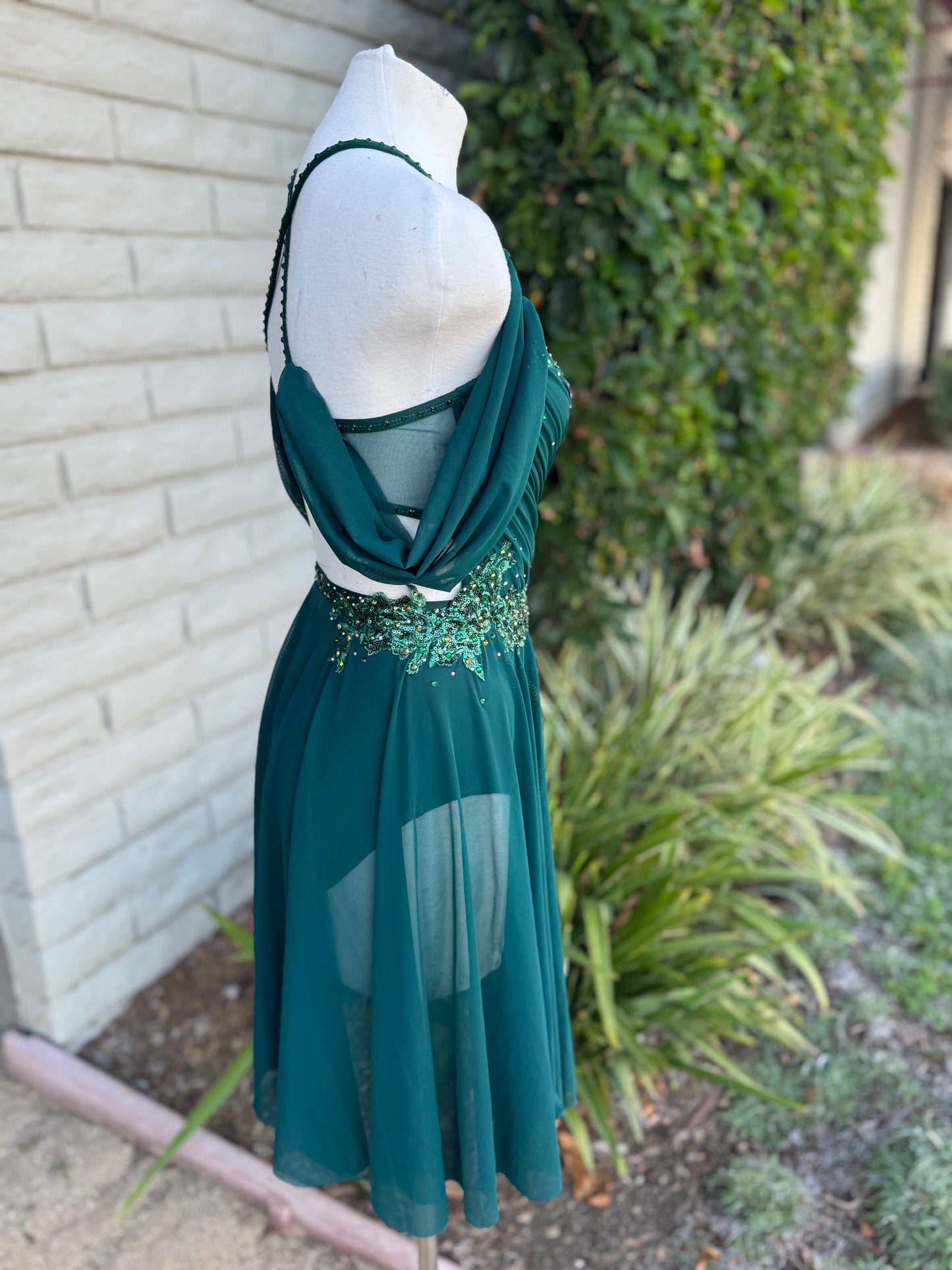 READY-TO-SHIP // Adult XS // Green Lyrical Costume