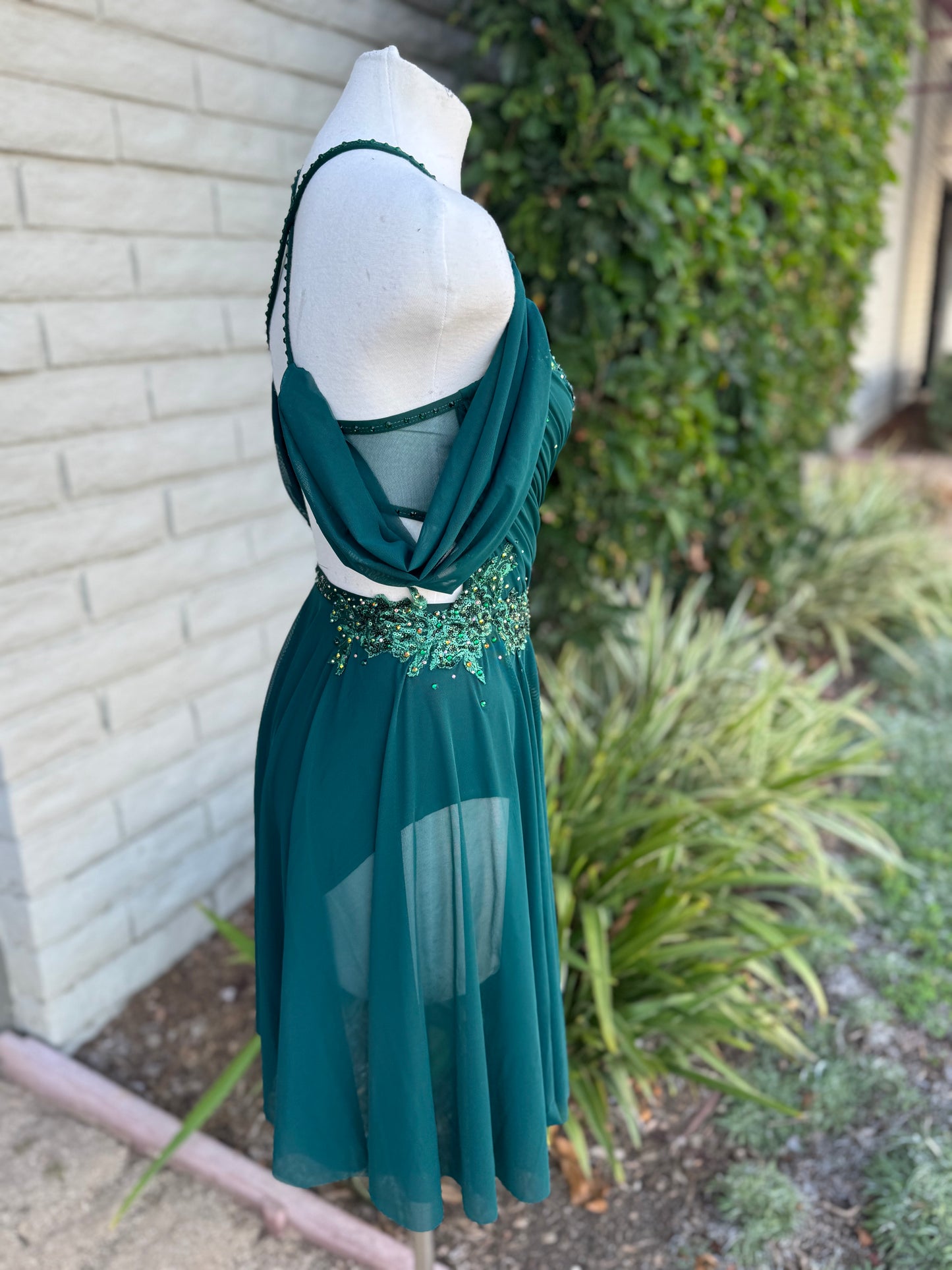 READY-TO-SHIP // Adult XS // Green Lyrical Costume