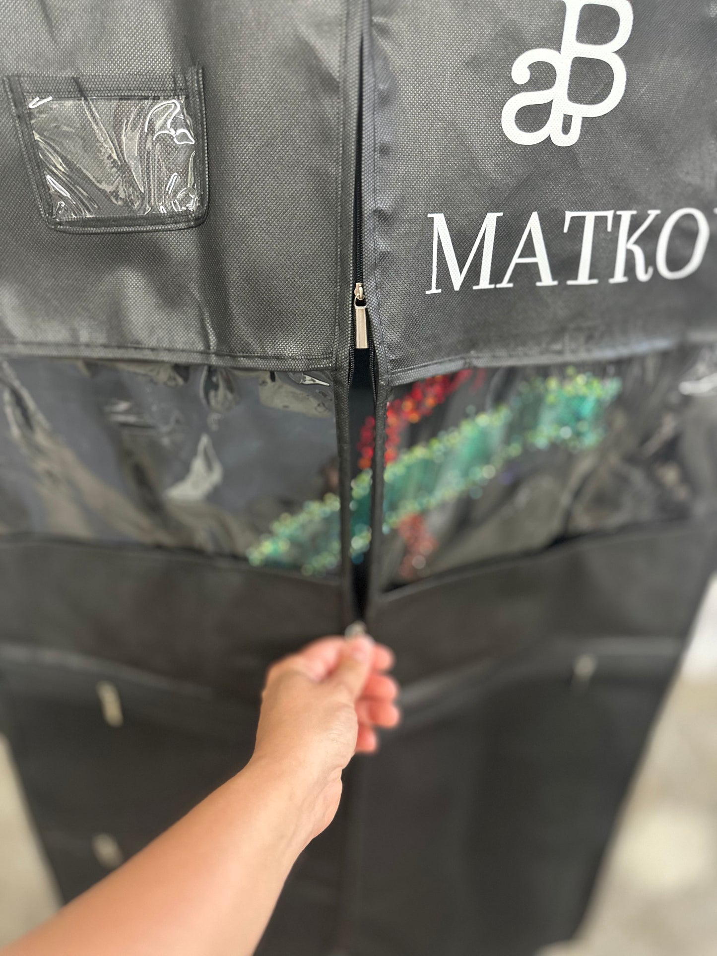 Personalizable Garment Bag